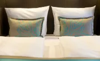 Motel One Frankfurt Messe - 3-Star