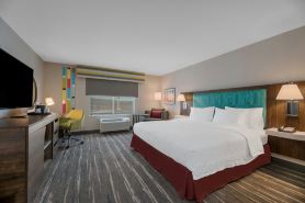 Hampton Inn by Hilton Williams