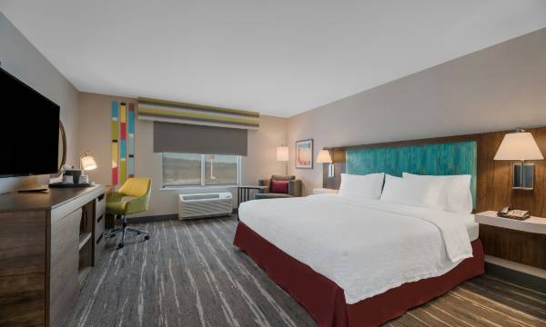 Hampton Inn by Hilton Williams