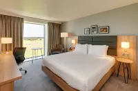 Hilton Garden Inn Doncaster Racecourse - Parking