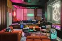 Moxy 華沙市 - 3星級