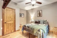 Lake Views & Golf Access at Secluded Drasco Lodge - 2-Star
