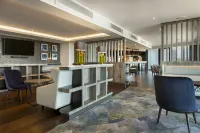 Hilton Aberdeen Teca - Barer