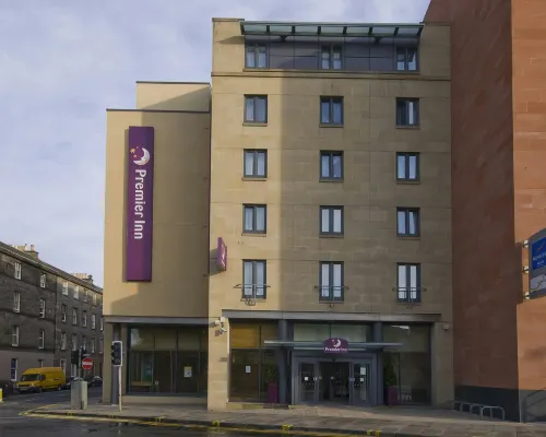Premier Inn Edinburgh City Centre (Lauriston Place) Hotels near Surgeons' Hall Museums