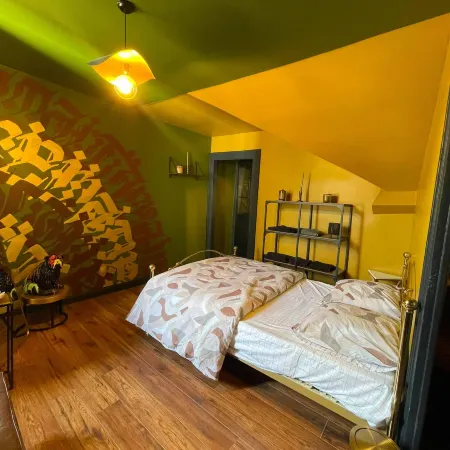 CharmingChambéryApartmentCentral,Cozy, and Convenient