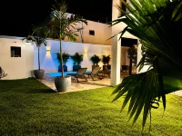 Private Pool Villa 3BR Gated 10 Min Downtown -  Casas de vacaciones