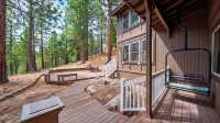 Stillwood by Avantstay Alpine Chalet + Decks + Game Room Near Ski + Lake - Homestays