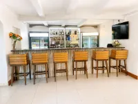 Airport Gardens Boutique Hotel - Baarit