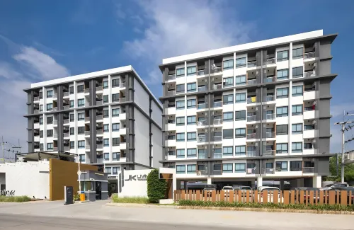 JK Living Hotel and Service Apartment - balcony