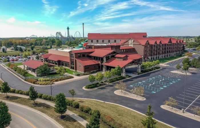 Great Wolf Lodge Mason