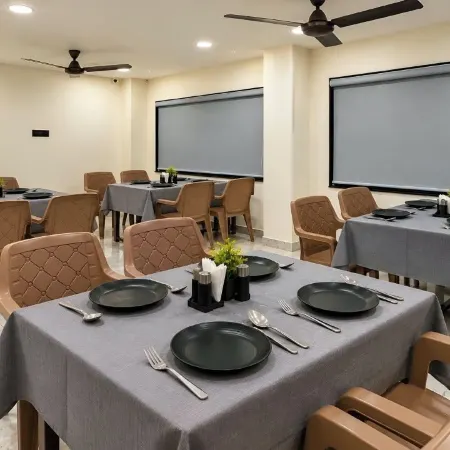 Hotel Matrushree - Near Shree Dwarkadhish Temple