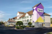 Spark by Hilton Wilmington - parking