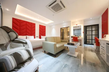 Hotel Elysia Daegu Отели рядом с достопримечательностью «Daegu Arboretum»