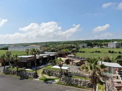 Log Inn Tarasso Hotel di Wadomari