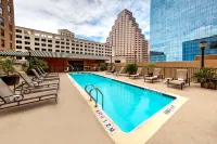 Hampton Inn & Suites Austin Downtown