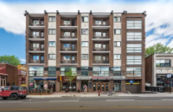 Terrasse Royale Hotel Hotels near Rue Ste. Catherine