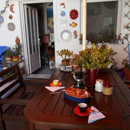 Holiday Apartment with Sea View and Mountains View