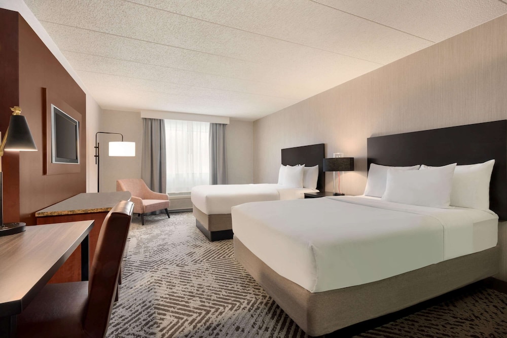 Ramada by Wyndham South Bend