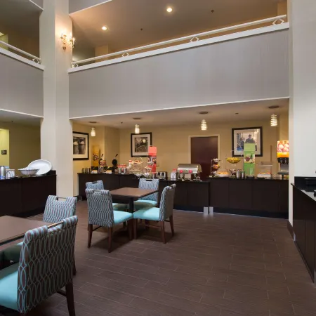 Hampton Inn Cornelia Hotels in Cornelia