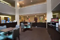 Hampton Inn Cornelia - 2-Star