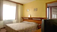 Hotel Borghetti Hotels in Settimo