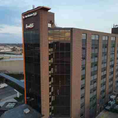 Ramada Waterloo Hotel and Convention Center Hotel Exterior