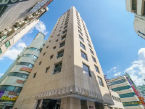 Hanam Hotel CL (CL) 河南のホテル