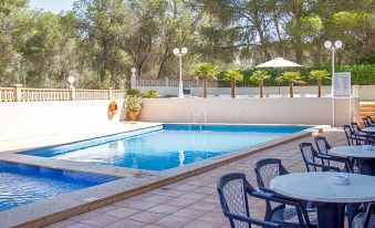 Hotel Selva Arenal - Housity
