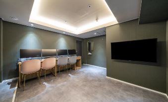 Sinchon Number 25 Sinchon Branch
