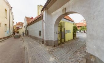 The Secret Garden Boutique B&B - Housity