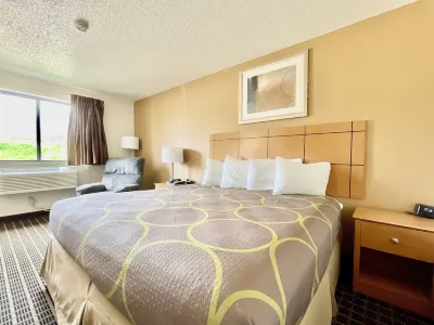 The Quincy Inn & Suites Các khách sạn ở Quincy