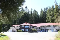 Pioneer Inn by the River