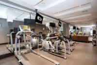 Sandman Hotel Oakville - Gym