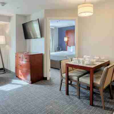 Residence Inn Woodbridge Edison/Raritan Center Rooms