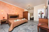 Pontikonisi Hotel & Suites فنادق في Chrisiida