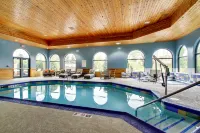 Holiday Inn Express & Suites Aurora - Naperville Hotel a Bristol Township