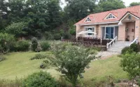 Uljin Dararaeuihaengbok Pension Hotels in Uljin-gun