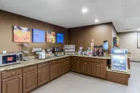 Comfort Inn & Suites - Desayuno