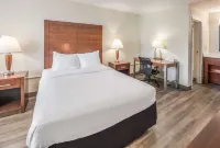 Suburban Studios Middlesboro Hotel a Pineville
