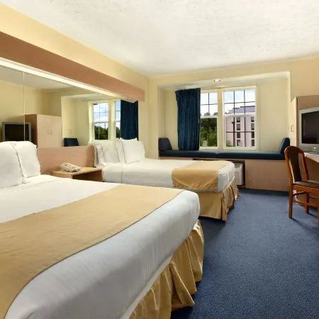 Microtel Inn & Suites by Wyndham Columbia/Fort Jackson N