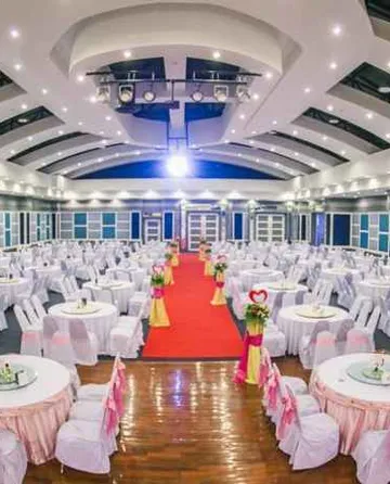 รูปภาพของโรงแรมรายาแกรนด์