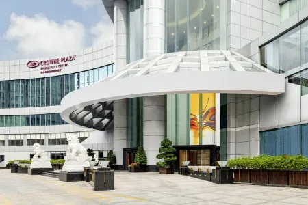Crowne Plaza Zhuhai City Center（Qinglv Road Seaside Swimming Pool Branch）