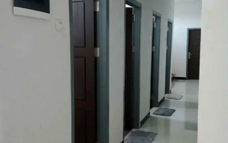 Alibaba Hotel Отели в г. West Kotawaringin Regency