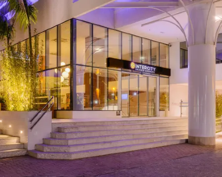 Intercity Salvador Aeroporto Hotels in Lauro de Freitas