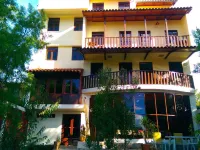 Hotel Santa Cruz Ξενοδοχεία στην πόλη Independencia