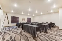 Cobblestone Hotel & Suites - Cozad