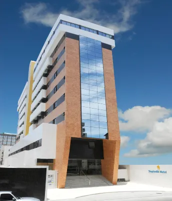 Palms Ponta Verde by Tropicalis