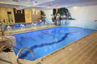 Grand Hotel & Spa Tirana - Pools