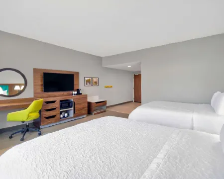 ハンプトン イン バイ ヒルトン アビンドン アビンドンのホテル