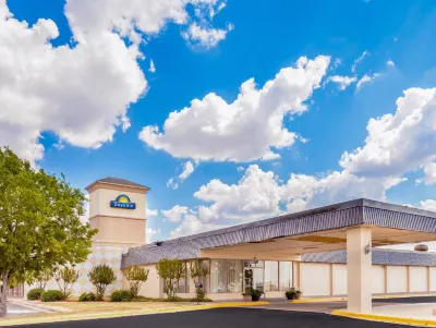 Days Inn by Wyndham Hillsboro TX Hôtels à : Hillsboro